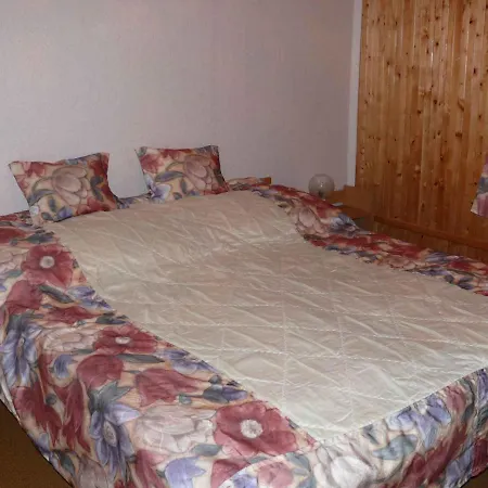 In 19537 Σπίτι διακοπών